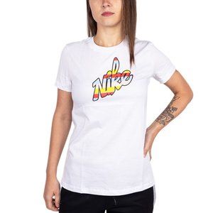 NWT Nike retro t-shirt